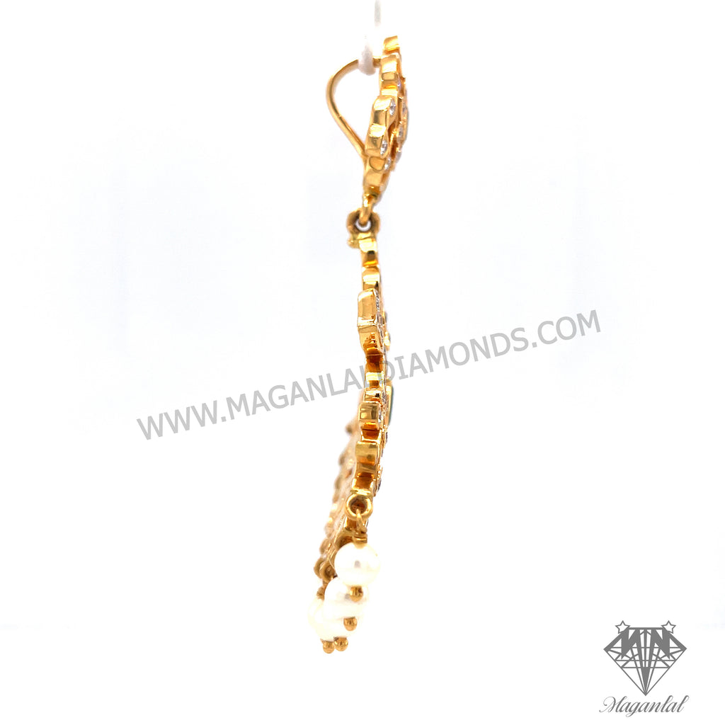 ADITI DIAMOND PENDENT