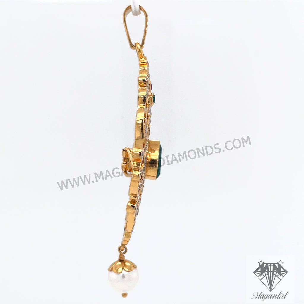 SHRUTI DIAMOND PENDENT